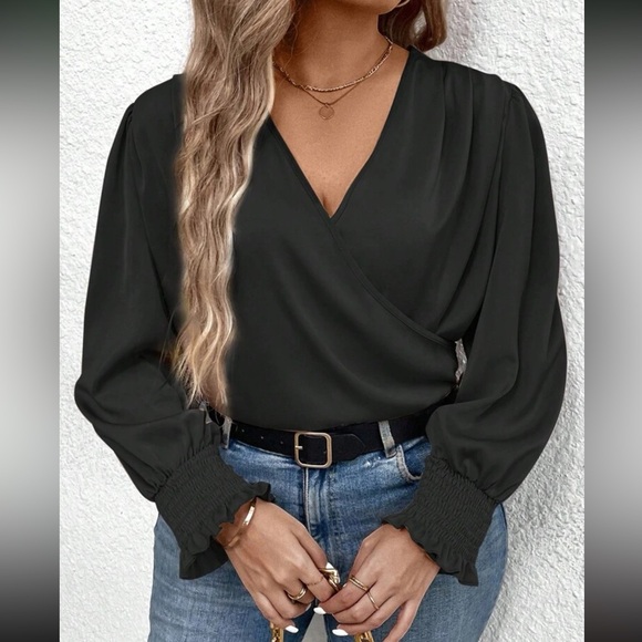 Luxe surplice neck blouse - Picture 3 of 15